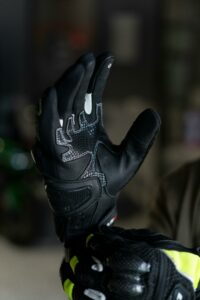 L'équipement moto : Les gants